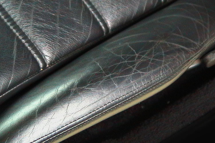 Fahrzeugaufbereitung 10 Autoinstandsetzung Lederreparatur 2 nachher